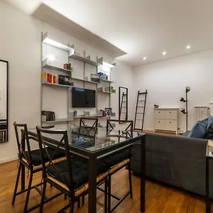 testaccio-piazza-liberatrice-apartment.it-romehotels.com/